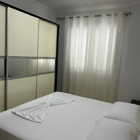 아파트 Vloregrandresidence Vlorë